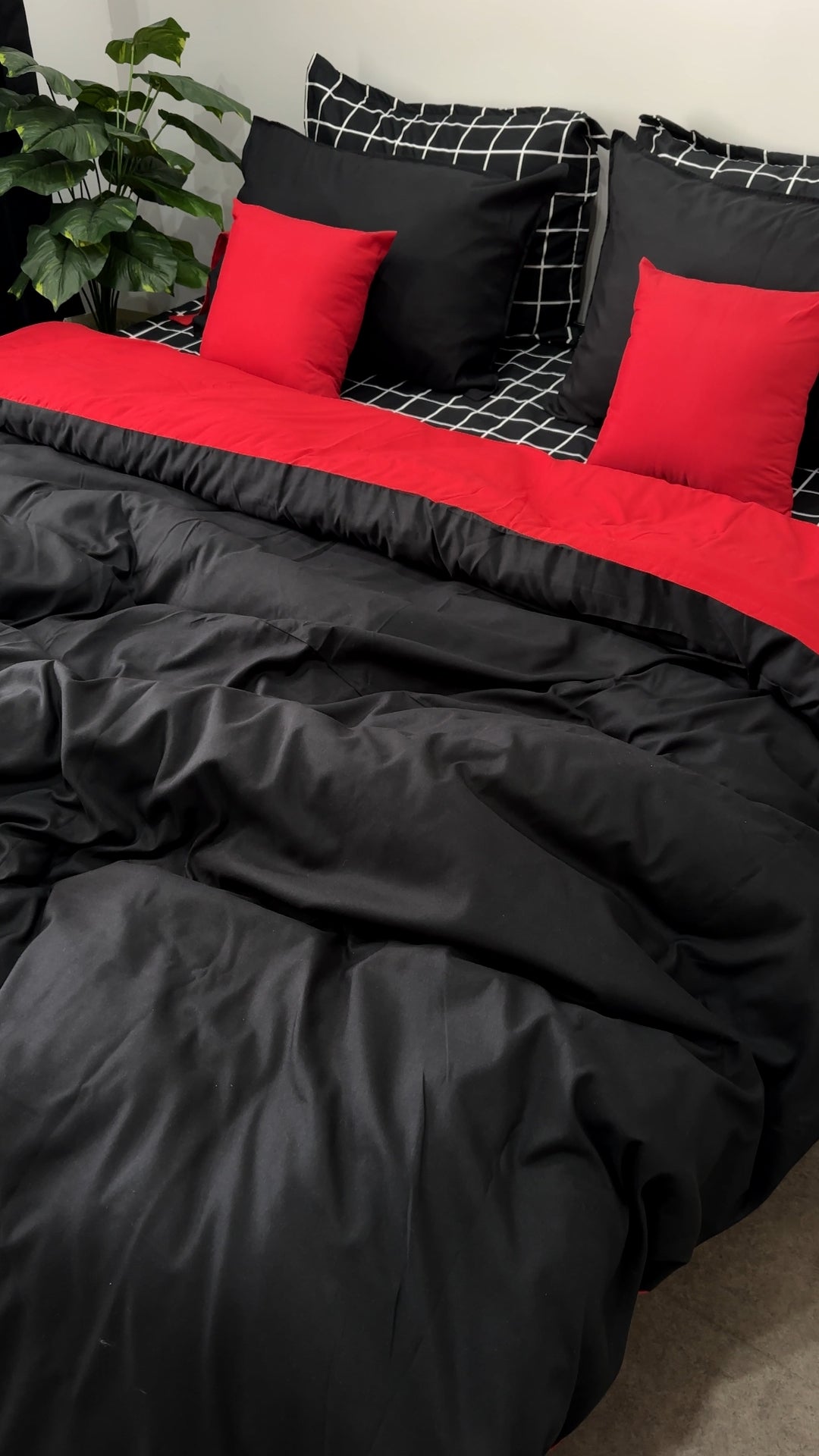 Cache Couette 2 Places Elegance Noir & Rouge