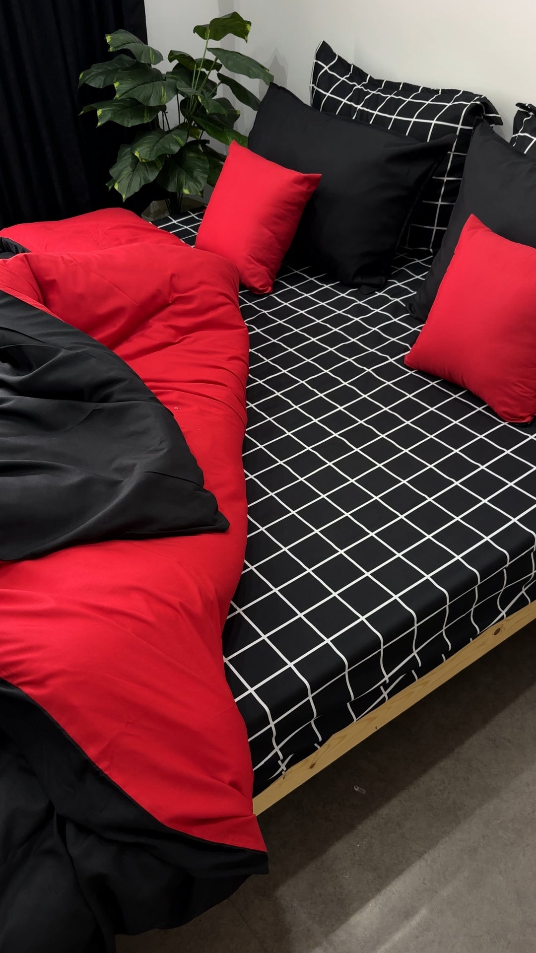 Cache Couette 2 Places Elegance Noir & Rouge